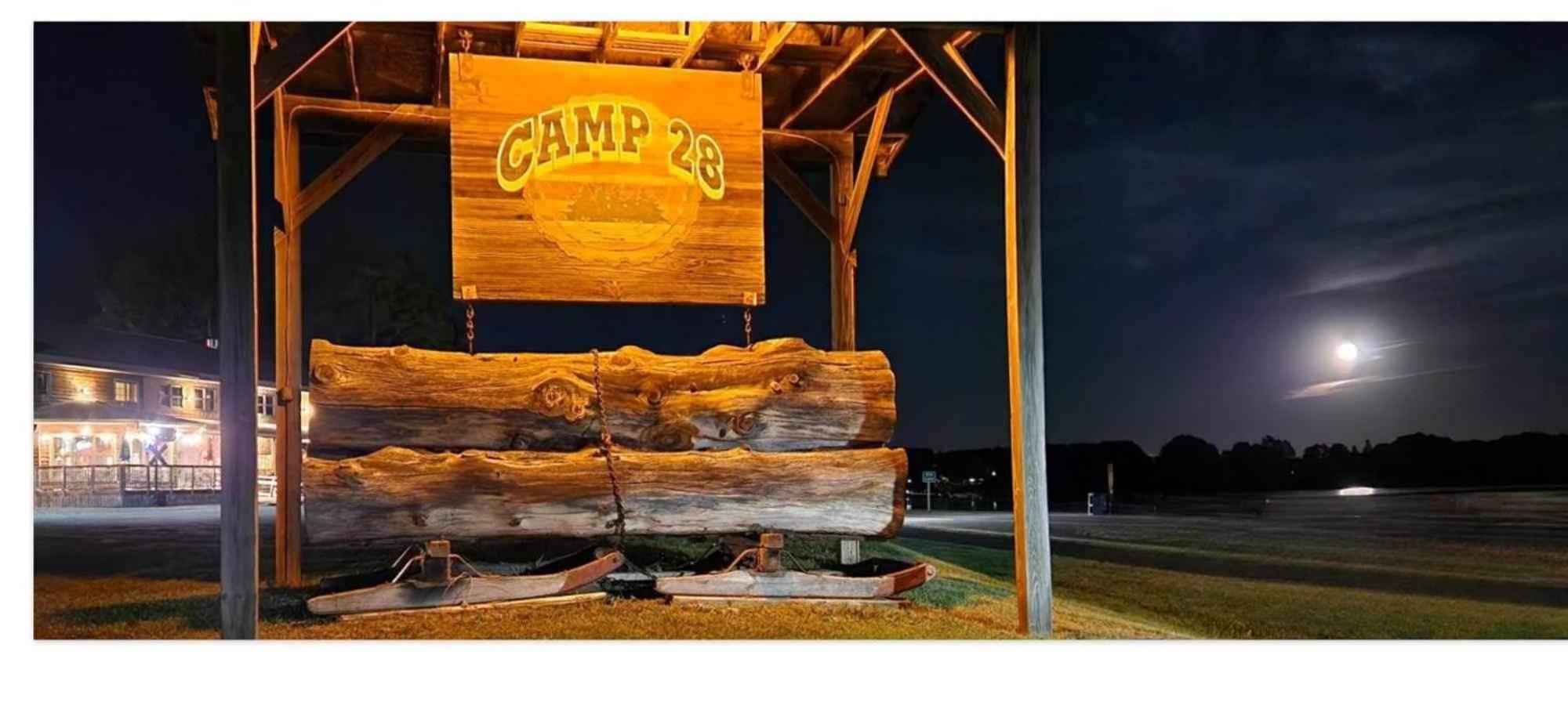 Camp 28 Hotel Rib Lake Exterior photo